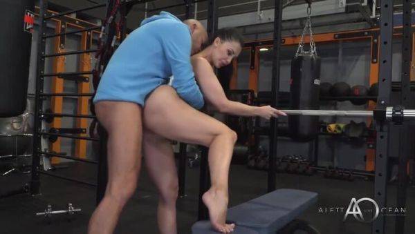 Watch the hardcore clip : Aletta Ocean's Sizzling Fitness Session
