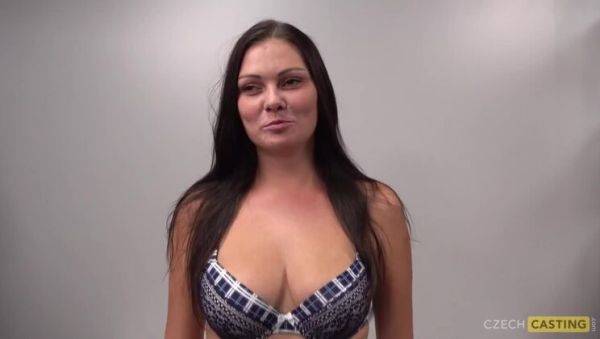 Enjoy watching the HD movie : Sultry Simona: A Czech Casting