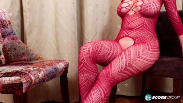 Oksana: My Red Body Stocking - hotmovs.com on pornsfind.com