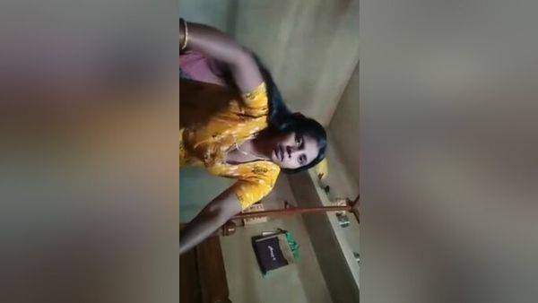 Village Wife Open Sexy Video With Face - desi-porntube.com - India on pornsfind.com