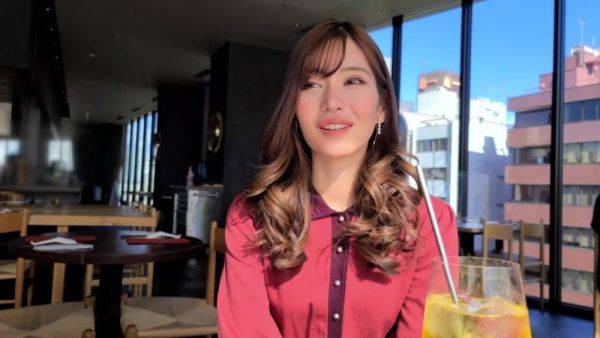 Play the complete movie named : 0003494_Japanese_Censored_MGS_19min