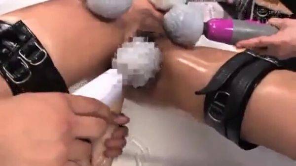 Stream uncensored scene called : 03106,Hot woman porn video