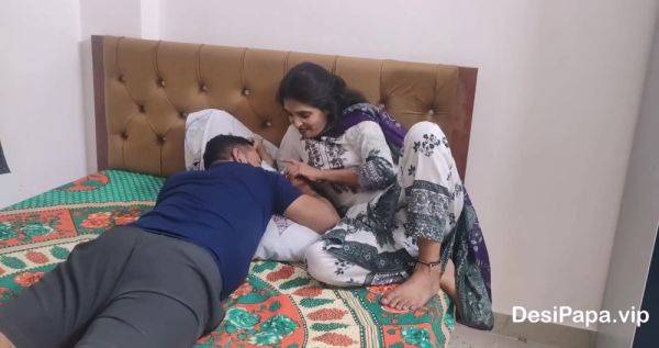 Married Desi Bhabhi Getting Horny Looking For Rough Hot Sex - hclips.com - India on pornsfind.com