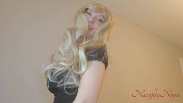 View this complete video : Stepmom Accidently Falls On My Dick While Doing Chores