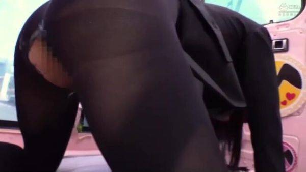 Enjoy watching HD video of : 08041,SEX of a woman with a big dick