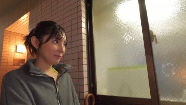 View this uncut scene : CVND86 Cuuuuuuty Japanese sex BABE