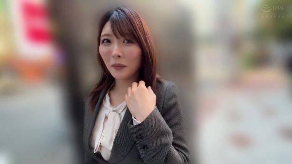 Play uncut video called : CVND32 Awesome asiaaan cool BABE