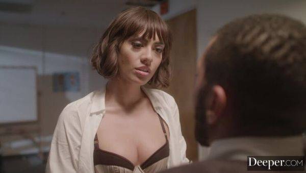 Stream this complete scene of : Come Here.