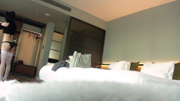 Stream the full video of : 0004123_Japanese_Censored_MGS_19min