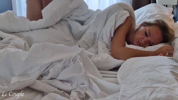 View the uncensored clip : Husband Arrived Home And Started To Fuck His Wife, Who Was Still In Bed 10 Min