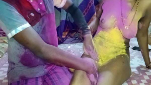 Desi Real Sex Video: On The Day Of Holi, Stepbrother-in-law Applied Abir On Stepsister-in-laws Breasts And Had Of Fun - desi-porntube.com - India on pornsfind.com