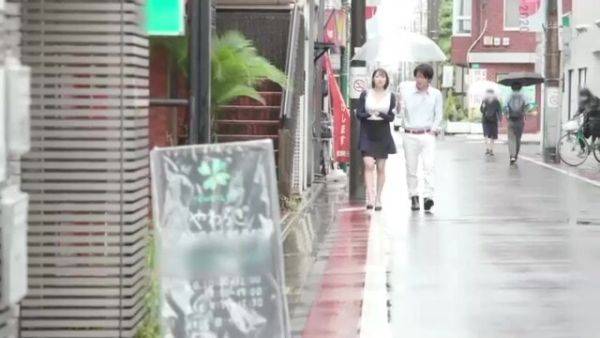 View HD movie : 03673,A woman's pleasure is in full swing!