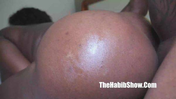 Enjoy watching complete clip titled : lucky the head doctor so thick big booty bang devin drills