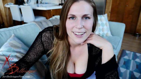 Enjoy watching this uncensored movie called : Xb - Xxxmas Eve With Stepmommy