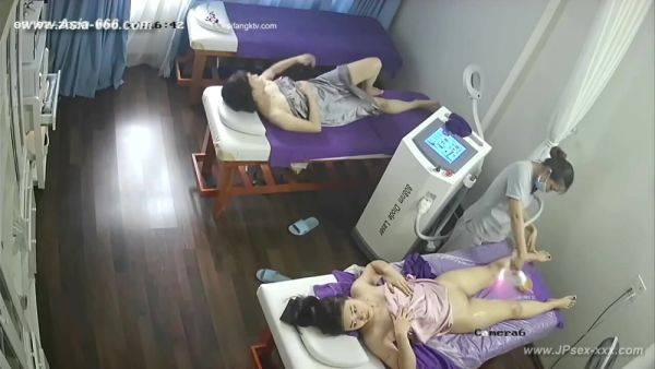 Play this full clip of : chinese cosmetic salon.9