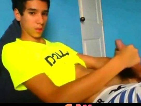 Latino Twink Shows Off When Jerking - drtuber.com on pornsfind.com