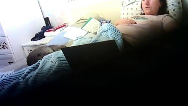 Stepmom watching porn and masturbating (hidden cam) - drtuber.com on pornsfind.com