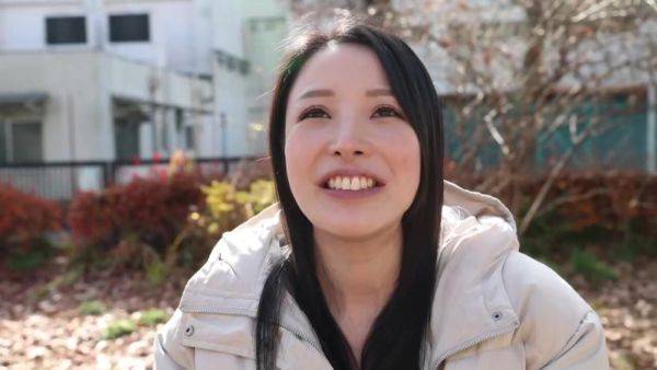 View uncut scene called : 0003734_Japanese_Censored_MGS_19min