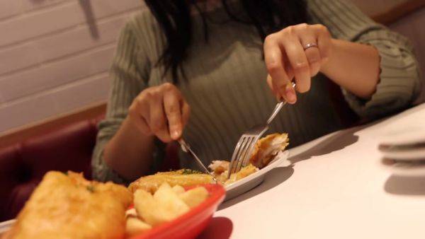 Stream full video of : 0003727_Japanese_Censored_MGS_19min