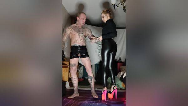 Latex Mistress And Her Slave Monster.amateur - hclips.com on pornsfind.com