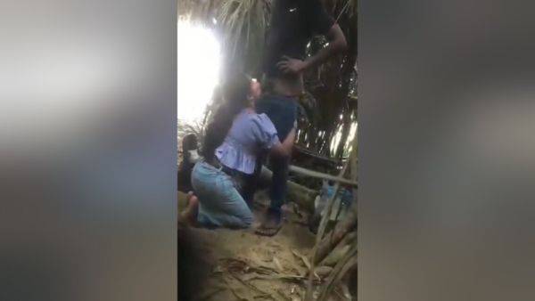 View this hardcore clip titled : Sri Lankan Cople