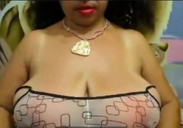 Sweet fat big nippled mature black tits striped on webcam - drtuber.com on pornsfind.com