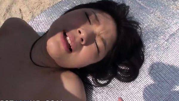 At the gorgeous beach, promiscuous Hina drenches up the - drtuber.com - Japan on pornsfind.com