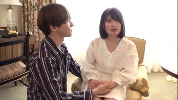 Play the complete clip of : Japanese-sex-pako-747