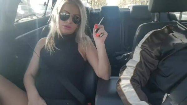 Watch the uncut clip named : Teen 18+ Fuck The Driver In The Car On A Public Street (+18)