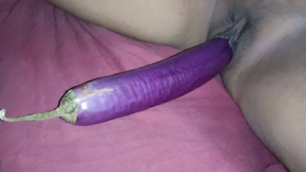 Pov : Indian Village Homemade Housewife Big Baigan Hard Masturbation Desi Sex Toy Brinjal Hard Sex Video - desi-porntube.com - India on pornsfind.com