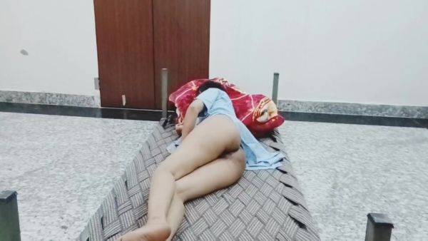 Stream the hardcore video of : Indian Desi Sexy Girl