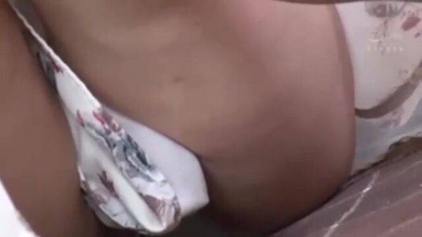 Play complete clip named : 08669,Lewd SEX with exposed breasts!