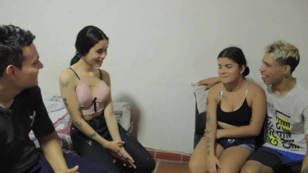 *orgia*latinas* Pareja Cornuda Hacen Su Primera Orgia Con Extranos.porno En Espanol - desi-porntube.com - India on pornsfind.com