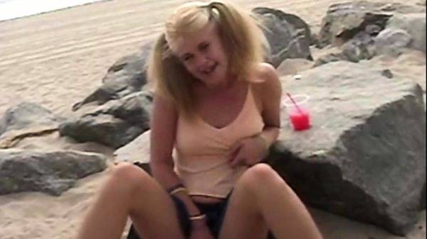 Little Summer gets horny at beach - drtuber.com on pornsfind.com