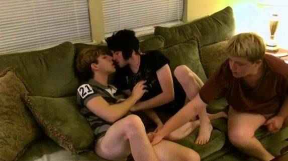 Cute emo boys twinks and galleries de gays xxx Aron, Kyle - drtuber.com on pornsfind.com