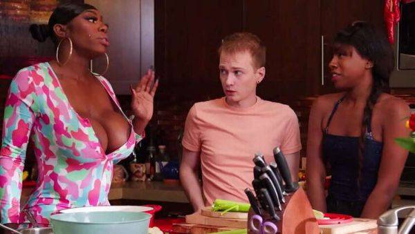 Seducing My Ebony Lover as Stepmom Prepares Meal - MILFED - porntry.com on pornsfind.com