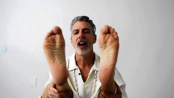 DILF Richard Lennox Shows Off His Feet In Yoga Session - drtuber.com on pornsfind.com