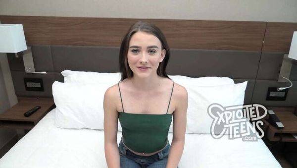 Stunning 19-year-old with emerald eyes stars in her first porn scene - veryfreeporn.com on pornsfind.com