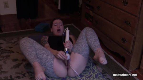 Stepmom Megans Gymnastic Solo With Hitachi - hclips.com - Britain on pornsfind.com