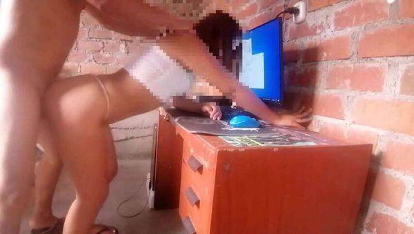 Enjoy watching the uncensored video : Stick it in my rear, then let me borrow your computer for a gaming session