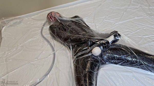 Dollified #2 - A Vacuum-sealed Latex Doll Getting Herself Off With A Magic Wand - upornia.com on pornsfind.com