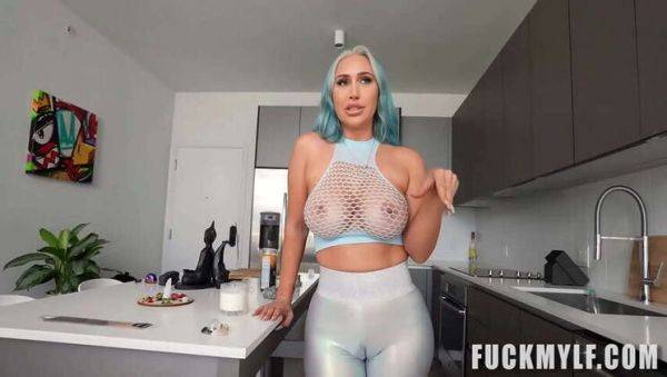 Nina Kayy: Blue-Themed Blowjob & Hardcore - veryfreeporn.com on pornsfind.com