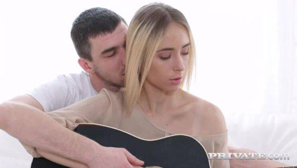 Guitar lesson fuck with teen Ria - porntry.com - Russia on pornsfind.com