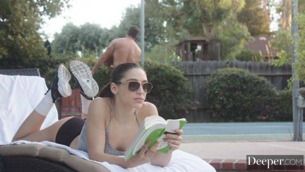 View full clip : One on One