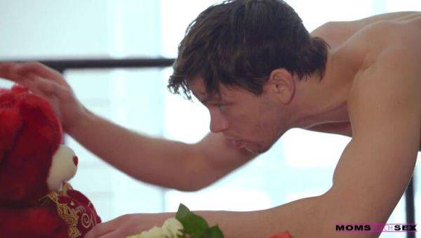 Watch this uncensored clip of : Better Than Dad - S7:E7