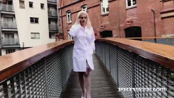 Play uncut scene titled : Sienna Day is a Busty Blonde Nurse Addicted to Anal