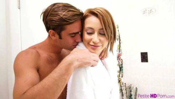 Watch uncensored scene called : Petite Soap And Passion - S7:E7