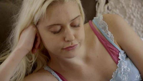 Enjoy watching complete video titled : My Straight Girlfriend - S28:E17