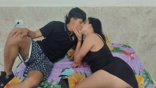 Stream this HD clip : I Tell My Stepsister To Go To The Room To Masturbate So I Can Lick That Delicious Pussy She Has - Stepsistervanessa - Hindi Sex