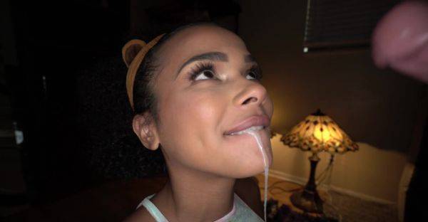 Enjoy watching uncensored scene : Sensual ebony teen loves the taste of fresh sperm after marvelous cam sex